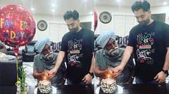 Sharry Mann: ਸ਼ੈਰੀ ਮਾਨ ਨੇ ਪਿਤਾ ਨਾਲ ਸਾਂਝੀ ਕੀਤੀ ਪਿਆਰੀ ਤਸਵੀਰ, ਆਖਰੀ ਐਲਬਮ ਨੂੰ ਲੈ ਦਿੱਤੀ ਖਾਸ ਅਪਡੇਟ