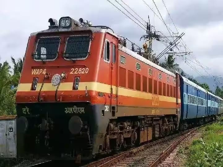 Torrential rains and water logging affect rail travel, more than 700 trains canceled in a week