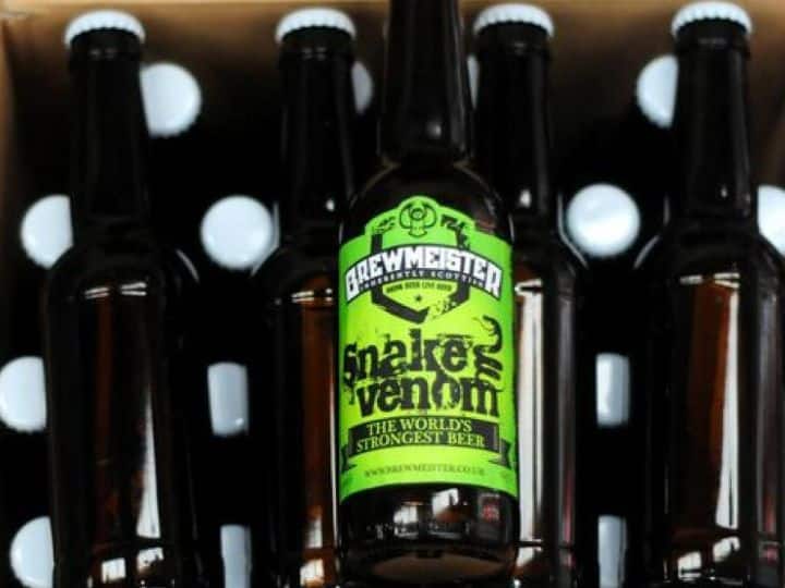 snake venom is the strongest beer in the world why should not drink it in one time ये है दुनिया की सबसे स्ट्रॉन्ग बियर, जानिए इसे एक बार में पी लिया तो क्या होगा