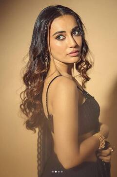 Surbhi Jyoti: ਬਲੈਕ ਸਾੜੀ 'ਚ ਸੁਰਭੀ ਜੋਤੀ ਦੇ ਲੁੱਕ ਨੇ ਫੈਨਜ਼ ਨੂੰ ਕੀਤਾ ਦੀਵਾਨਾ, ਵੇਖੋ ਤਸਵੀਰਾਂ