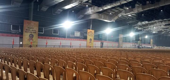 शिवसेनेचा आज 57 वा वर्धापनदिन आहे. शिवसेनेच्या इतिहासात पहिल्यांदाच दोन वर्धापन दिन साजरे करण्यात येणार आहेत.