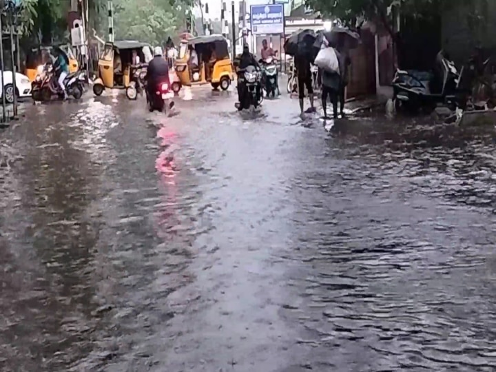 TN Rains: காஞ்சிபுரத்தில் வெளுத்து வாங்கிய மழை..! மழைநீர் தேங்கிய சாலை..! காஞ்சி நிலவரம் இதுதான்..!