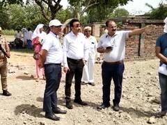 बस्ती में भू-माफियाओं पर जमकर गरज रहा बुलडोजर, अवैध कब्जे से मुक्त कराई गई सरकारी जमीन