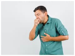 क्या आप भी हैं गले की खराश और दर्द से परेशान, राहत पाने के लिए आजमाएं ये घरेलू उपाय