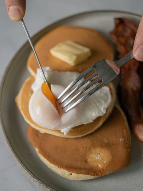 एक दिन में कितने अंडे खाने चाहिए?