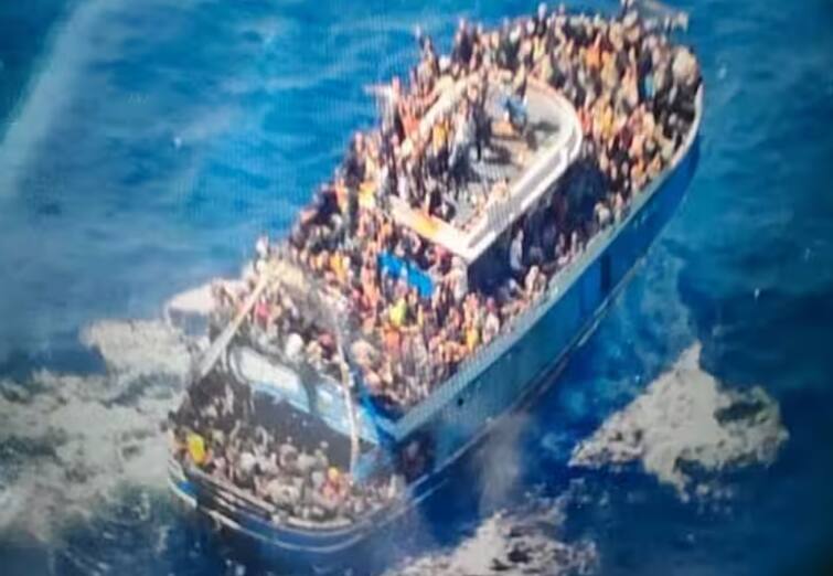 Greek Boat Tragedy Took Life Of At Least 300 Pakistanis While 10 Allegedly Involved In Trafficking Got Arrested Pakistan News:ইউরোপে বেআইনি ভাবে পৌঁছনোর পথে ট্রলার ডুবে মৃত্যু ৩০০ পাক নাগরিকের, ধৃত ১০ 'পাচারকারী'