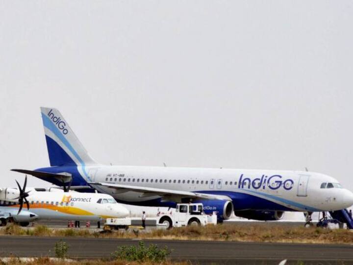 Indigo is going to create history Big decision on 50 billion Dollar aircraft deal today इंडिगो रचने जा रही इतिहास! 50 अरब डॉलर के एयरक्राफ्ट डील पर आज बड़ा फैसला   