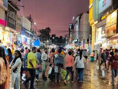 दिल्ली में बारिश के बाद खिले कारोबारियों के चेहरे, जानिए क्यों?