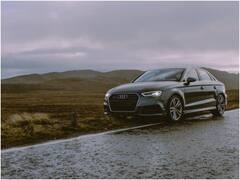 बारिश के मौसम में रहें सावधान, इन चीजों को चेक किए बिना न लेकर निकलें कार