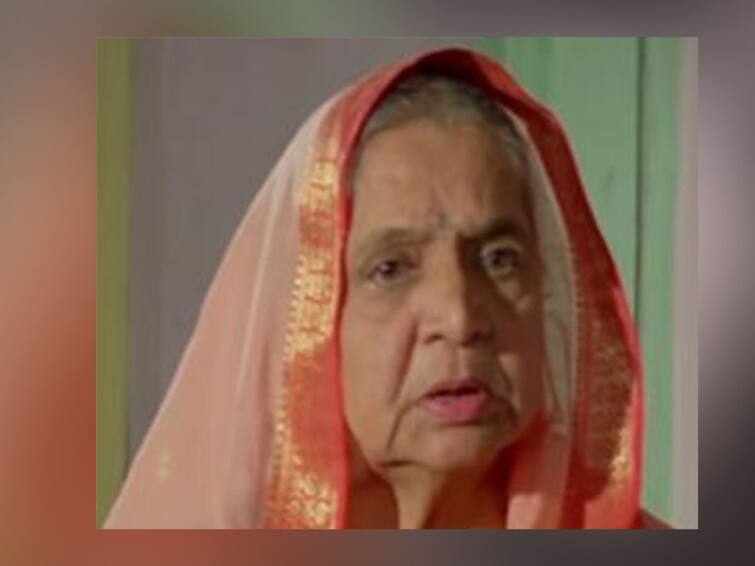 shanta tambe passes away at the age of 90 marathi movie actress Shanta Tambe: अभिनेत्री शांता तांबे यांचे निधन; वयाच्या 90 व्या वर्षी घेतला अखेरचा श्वास