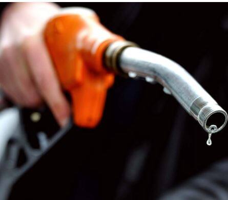 ਇਨ੍ਹਾਂ ਪੰਜ ਦੇਸ਼ਾਂ 'ਚ ਸਭ ਤੋਂ ਮਹਿੰਗਾ ਪੈਟਰੋਲ