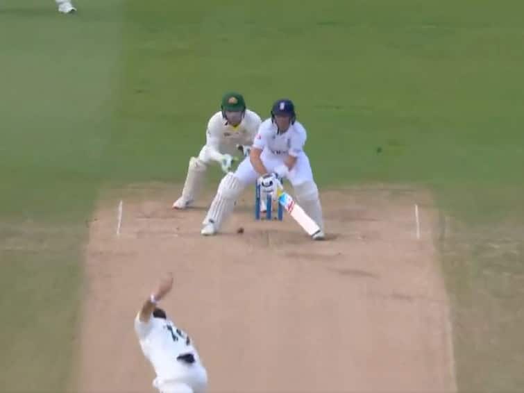 Ashes Series 2023 Joe Root innovative batting Reverse scoop six and four 2nd over Day 4 watch Joe Root Reverse Scoop: England Star Shows His Class By Hitting Scott Boland For Six, Four On Day 4 Of Ashes Opener- WATCH