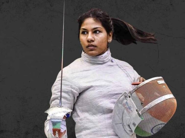 Asian Fencing C'ship: Bhavani Devi beats world champion to assure India's first-ever medal Bhavani Devi: ஆசிய வாள்வீச்சு சாம்பியன்ஷிப் போட்டி - இந்தியாவிற்கு பதக்கம் உறுதியானது!