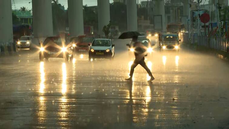 Pre Monsoon Rain Gives Temporary Relief To Kolkata Along With Other Districts In South Bengal West Bengal Weather:আকাশে ঘন কালো মেঘ, আষাঢ়ের শুরুতে প্রবল বৃষ্টি শহরজুড়ে