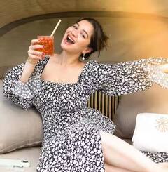 Sara Tendulkar: ਸਾਰਾ ਤੇਂਦੁਲਕਰ ਨੇ ਦਿਖਾਇਆ ਗਲੈਮਰਸ ਅੰਦਾਜ਼, ਪ੍ਰਸ਼ੰਸਕਾਂ ਤੋਂ ਪੁੱਛਿਆ ਕਿਹੜੀ ਫੋਟੋ ਆਈ ਪਸੰਦ