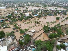 Cyclone Biporjoy: बिपरजॉय के असर से बाड़मेर-जालौर में हालात खराब, CM गहलोत ने किया हवाई सर्वे