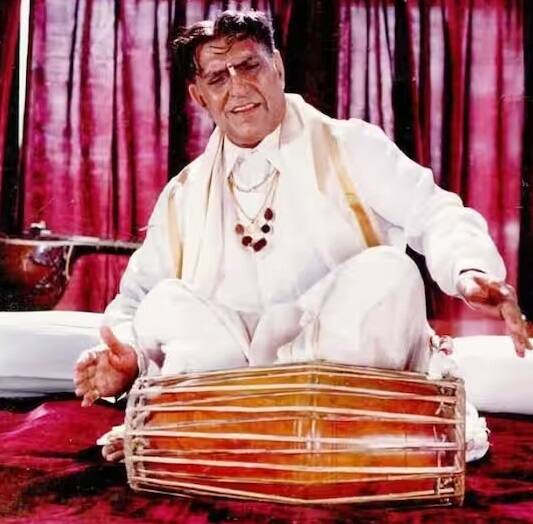 અમરીશ પુરીનું નિધન વર્ષ 2005માં મુંબઈમાં થયું હતું. આજે અમે તમને આવી જ કેટલીક વાતો જણાવીશું.