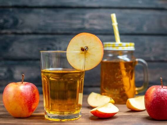 Apple Tea Recipe: सेब से बनी चाय एक बार पी लेंगे, तो कड़क चाय हो या ग्रीन टी हमेशा के लिए भूल जाएंगे Apple Tea Recipe: सेब से बनी चाय एक बार पी लेंगे, तो कड़क चाय हो या ग्रीन टी हमेशा के लिए भूल जाएंगे