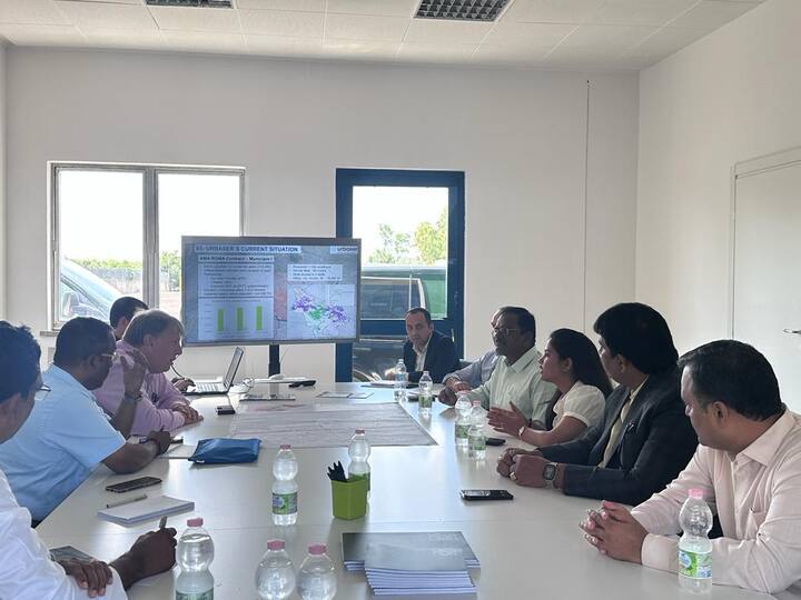 இதையடுத்து, வரும் 24ம் தேதியன்று இந்த குழு சென்னை திரும்புகிறது. தொடர்ந்து, சென்னையின் புவியியல் அமைப்புக்கு ஏற்ப, வெளிநாட்டு தொழில்நுட்பத்தை மாநகராட்சியில் அமல்படுத்த உள்ளதாக கூறப்படுகிறது