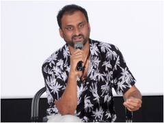 మహి వెంట పడుతున్న ఓటీటీలు - వైఎస్ జగన్ 'యాత్ర 2' ముందు దర్శకుడికి టఫ్ టాస్క్!