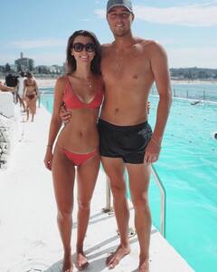 शादी से पहले ही पिता बन गए थे इंग्लिश क्रिकेटर ओली रॉबिंसन, बेहद दिलचस्प है लव स्टोरी