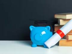 Education Loan: ਹਾਇਰ ਐਜੂਕੇਸ਼ਨ ਲਈ ਲੈਣਾ ਚਾਹੁੰਦੇ ਲੋਨ? ਤਾਂ ਜਾਣ ਲਓ ਇਨ੍ਹਾਂ ਚੀਜ਼ਾਂ ਬਾਰੇ