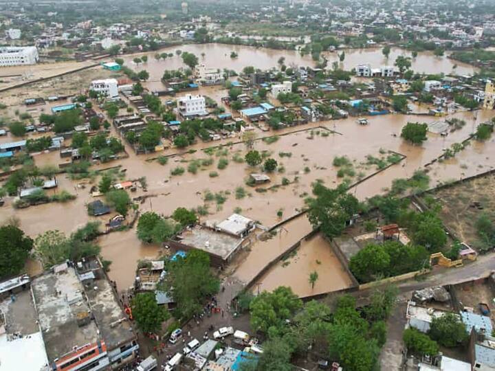 Cyclone Biparjoy broke record of 105 years Many districts of Rajasthan badly affected by rain Rajasthan: बिपरजॉय से हुई बारिश ने तोड़ा 105 साल का रिकॉर्ड, कई जिले हुए बुरी तरह प्रभावित