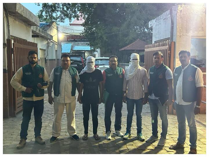 Lawrence Bishnoi gang Two gangsters arrested in Delhi involved in BJP Leader and several murders Delhi Police ANN लॉरेंस बिश्नोई गैंग के दो गैंगस्टर दिल्ली में गिरफ्तार, कई हत्याओं में थे शामिल