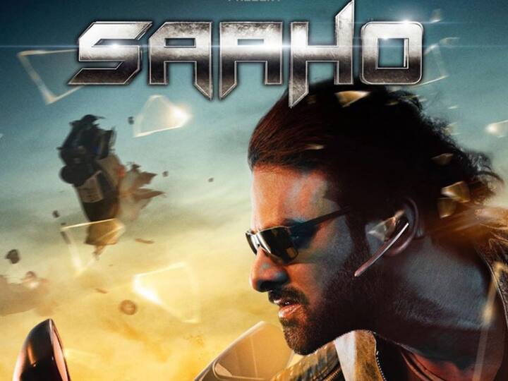 प्रभासच्या 'साहो' या सिनेमानेदेखील रिलीजच्या पहिल्या दिवशी 100 कोटींपेक्षा अधिक कमाई केली होती.