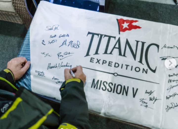Hamish Harding British billionaire missing in Submarine went  sea to see Titanic wreck Submarine Missing News: टाइटैनिक देखने गई पनडुब्बी समंदर में हुई लापता, ब्रितानी अरबपति भी जहाज पर, खत्म हो रहा है ऑक्सीजन