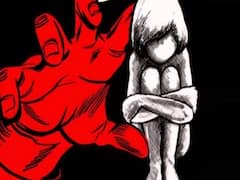 ఆశ్రమంలో చేరిన బాలికపై రెండేళ్లుగా స్వామీజీ అత్యాచారం, అరెస్ట్ చేసిన పోలీసులు