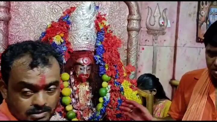 প্রায় ২০০ বছরের প্রাচীন এই শক্তিপীঠ সাধক বামাখ্যাপার সাধনক্ষেত্র তন্ত্রচর্চার অন্যতম প্রতিষ্ঠান। তারাপীঠ মন্দিরের সেবায়েত প্রবোধ বন্দ্যোপাধ্যায়ের লেখা বইয়ের সূত্রে জানা যায়,প্রখ্যাত সাধক দ্বিতীয় আনন্দনাথ এই রথযাত্রার প্রচলন করেছিলেন।