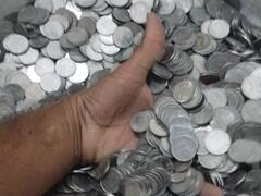 भरण पोषण के लिए पत्नी को 55000 के सिक्के दिए, कोर्ट ने कहा गिनने में लगेंगे 10 दिन