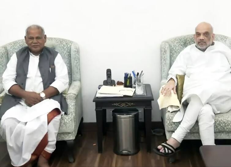 HAM : Former Bihar CM Jitan Ram Manjhi And HAM President Santosh Suman meet Amit Shah HAM : જીતનરામ માંઝી 'ઉઘાડા પગે' દોડ્યા દિલ્હી, શાહને મળ્યા ને પાડ્યો ખેલ