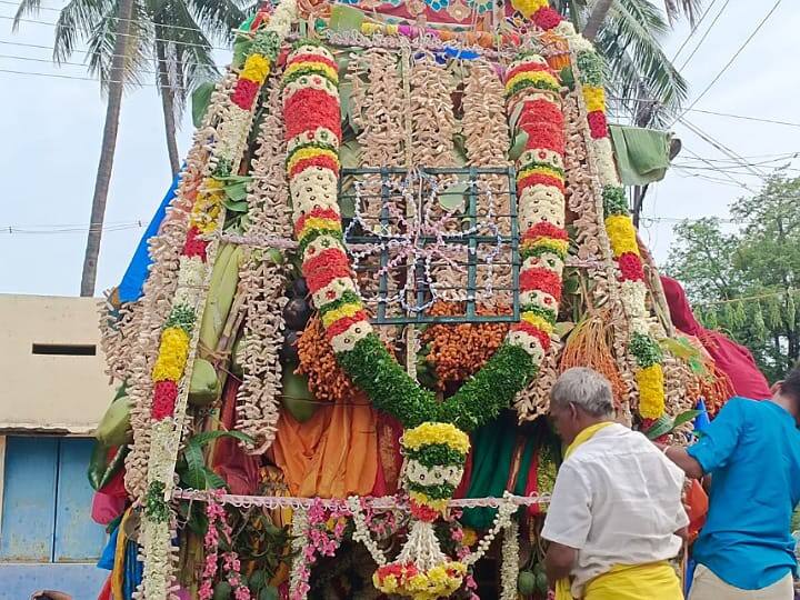 Thiruther Bhavani festival after five years at Thanthontri Hill Kaliyamman Temple TNN ஆன்மீகம்: கரூர் தான்தோன்றிமலை காளியம்மன் ஆலயத் திருத்தேர் பவனி விழா
