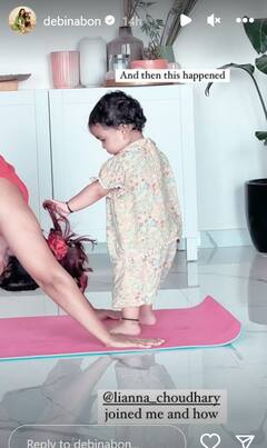 Yoga Divas पर मम्मा देबिना बनर्जी को योगा करते देखा, तो लियाना भी करने लगी योगासन, देखें क्यूट फोटोज