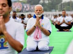 PM Modi In US: पीएम मोदी की मौजूदगी में Yoga Day पर बना वर्ल्ड रिकॉर्ड, पहली बार 135 देश के लोगों ने किया योग, देखें तस्‍वीरें