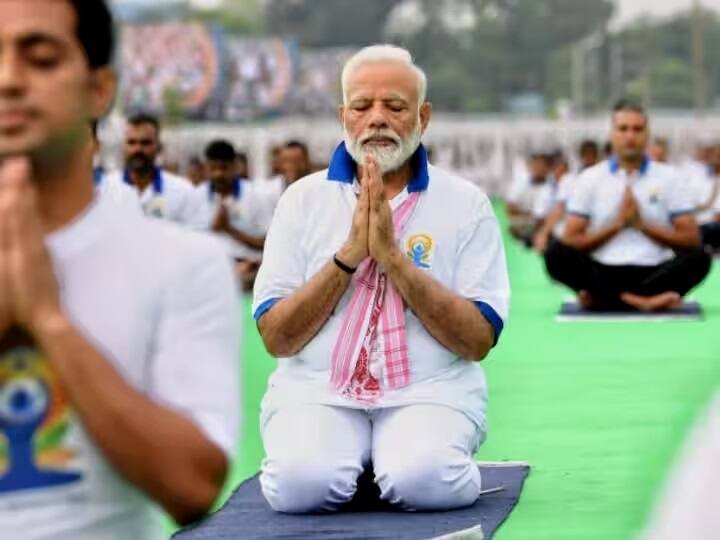 At what time will PM Modi do Yoga today, has China also recognized Yoga Day?