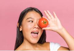 स्किन केयर के लिए टमाटर को 7 तरीके से कीजिए इस्तेमाल...नजर आएगा कमाल का रिजल्ट