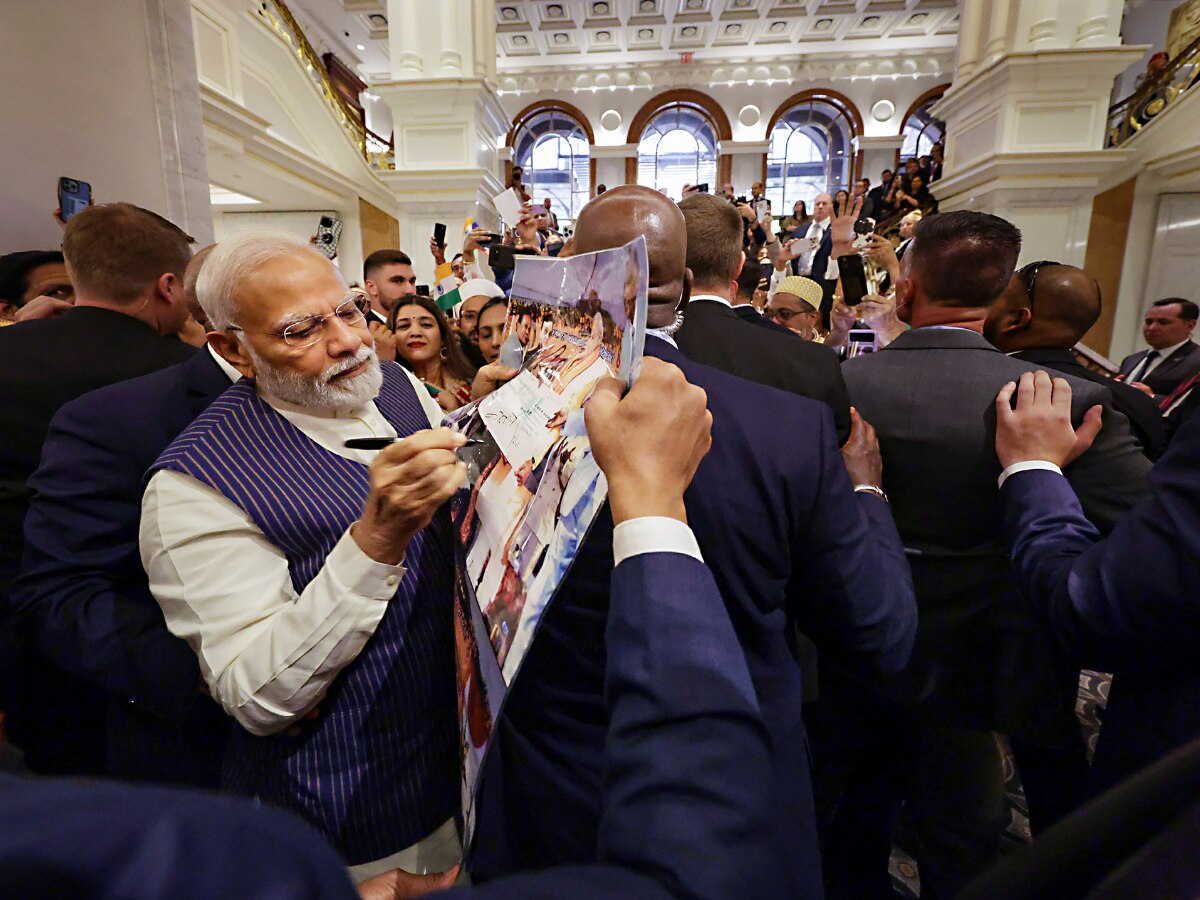 Egyptian President Abdel Fattah el-Sissi honors Indian Prime Minister Narendra  Modi - Washington Times