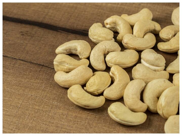 eating cashew empty stomach know its benefits and side effects Cashew