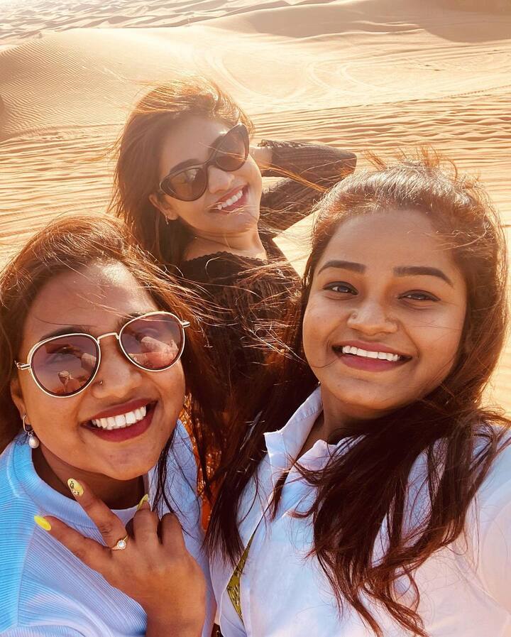 జబర్దస్త్ షోలో లేడీ కమెడియన్ గా ఈ మధ్యకాలంలో ఎంతో మంచి గుర్తింపు తెచ్చుకుంది పవిత్ర.