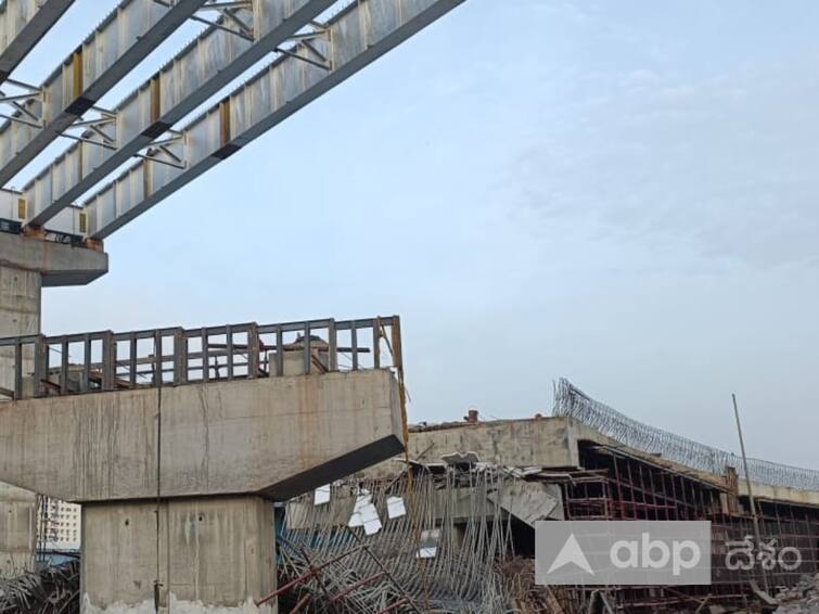 10 people were injured when the ramp collapsed in Hyderabad flyover works హైదరాబాద్ ఫ్లై ఓవర్‌ పనుల్లో అపశ్రుతి- ర్యాంపు కూలి పదిమందికి గాయాలు