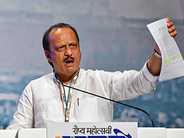 Ajit Pawar said Sharad Pawar is big leader than nitish kumar mamata banerjee arvind kejriwal and others Maharashtra: अजित पवार बोले- 'नीतीश कुमार, ममता बनर्जी, अरविंद केजरीवाल...से बड़े नेता हैं शरद पवार'