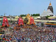 Jagannath Rath Yatra 2023: जब बहन सुभद्रा और भाई बलभद्र के साथ निकले भगवान जगन्नाथ, बेहद प्यारी तस्वीरें