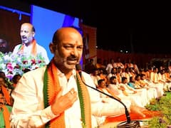 ఆయన అమెరికాలో చిప్పలు కడిగిండు, ఇద్దరివీ బిచ్చపు బతుకులు: బండి సంజయ్ ఘాటు వ్యాఖ్యలు