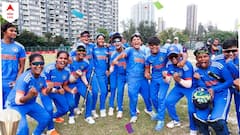 ফাইনালে দুরন্ত কণিকা-শ্রেয়াঙ্কা, বাংলাদেশকে হারিয়ে চ্যাম্পিয়ন ভারতের মেয়েরা