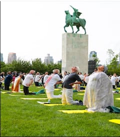 PM Modi US Visit: યોગમય થયું UN હેડક્વાર્ટર, તસવીરોમાં જુઓ ભવ્ય નજારો