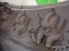 IN PICS: राम मंदिर के छत की ढलाई का काम पूरा, अब बनाई जा रही देवी-देवताओं की तस्वीरें