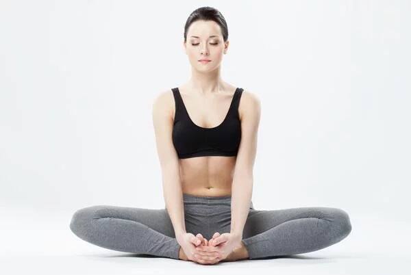 Regular practice of the butterfly pose brings these powerful benefits to the body Yoga Day 2023: બટરફ્લાય પોઝ નિયમિત કરવાથી શરીરને પહોંચે છે આ ગજબ ફાયદા